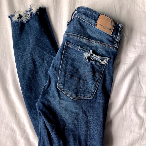 American eagle super high rise jean - Picture 2 of 2